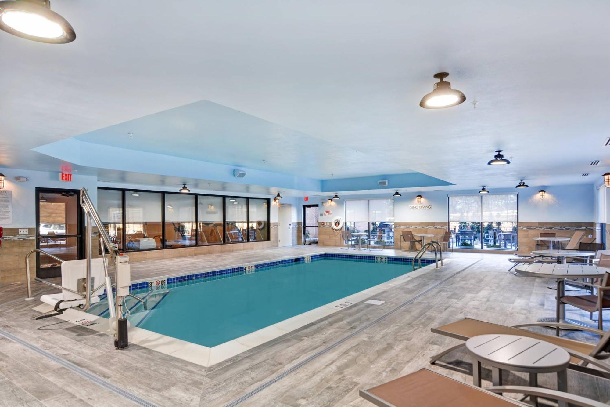 Towneplace Suites By Marriott Bridgewater Branchburg Exterior foto