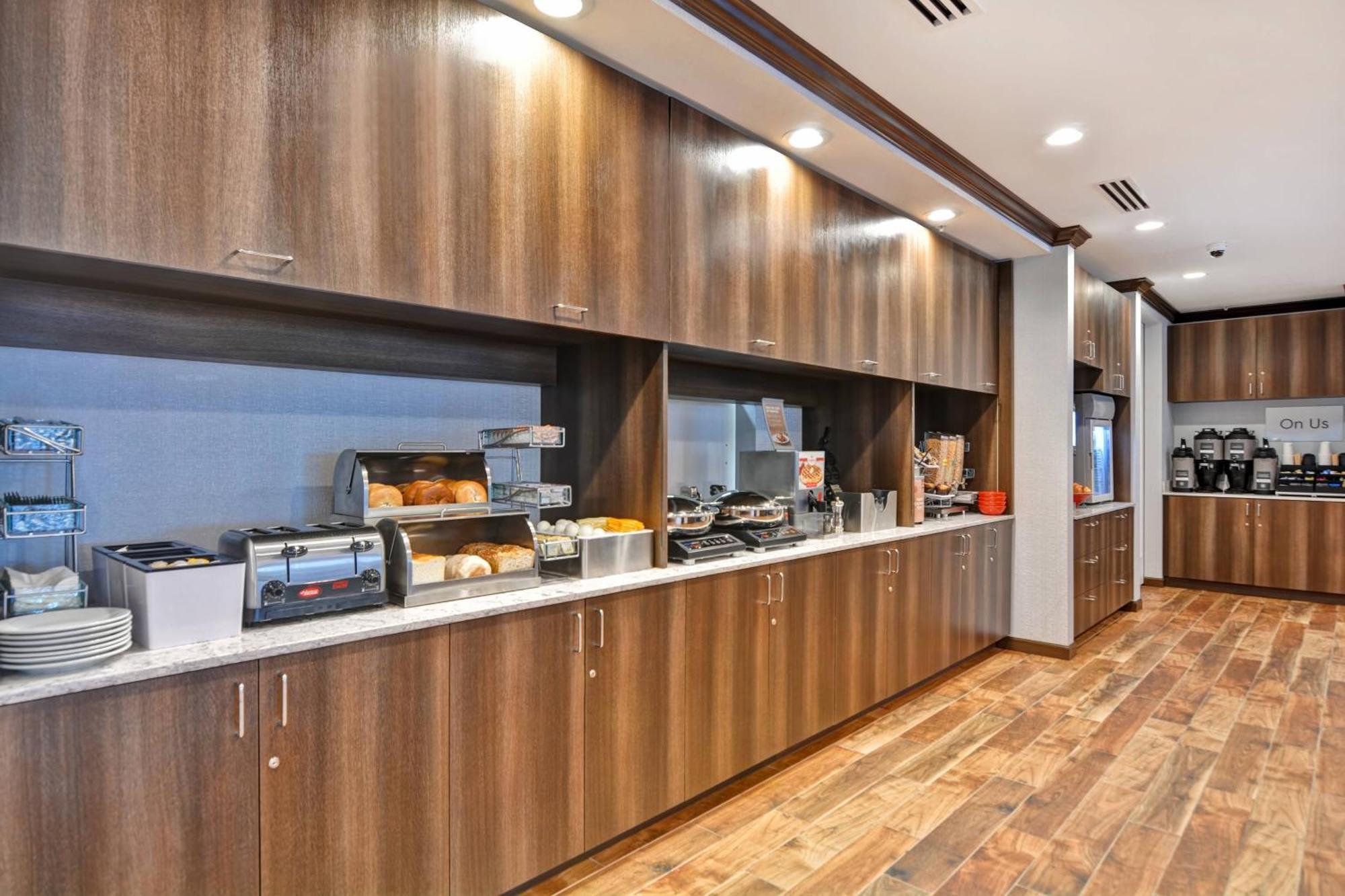 Towneplace Suites By Marriott Bridgewater Branchburg Exterior foto